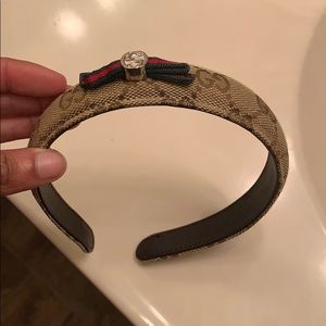 Girl’s Gucci headband